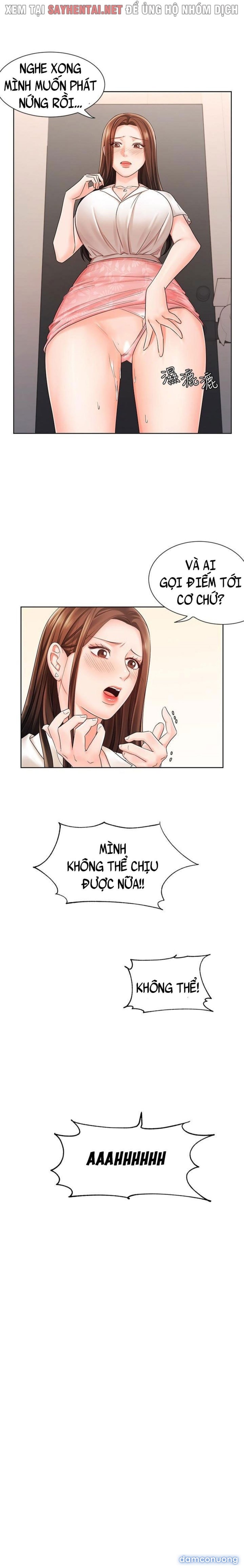 Nữ Nhân Viên Đắt Hàng 