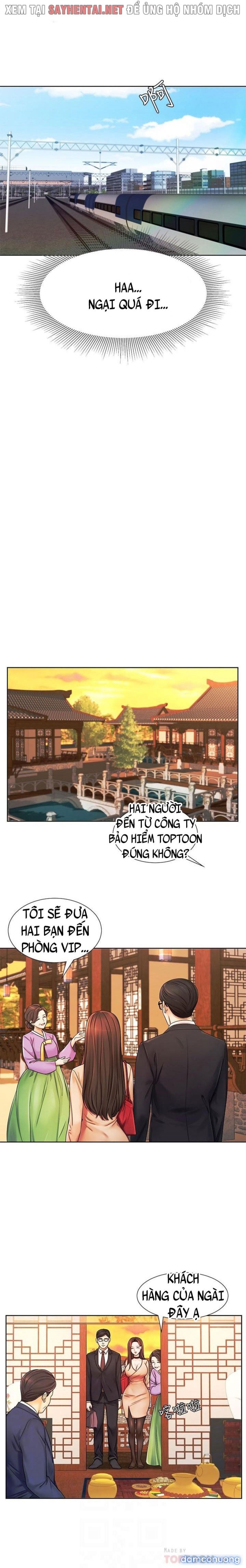 Nữ Nhân Viên Đắt Hàng 