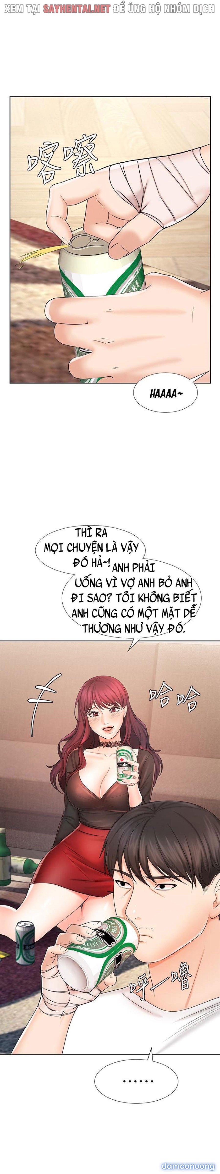Nữ Nhân Viên Đắt Hàng 