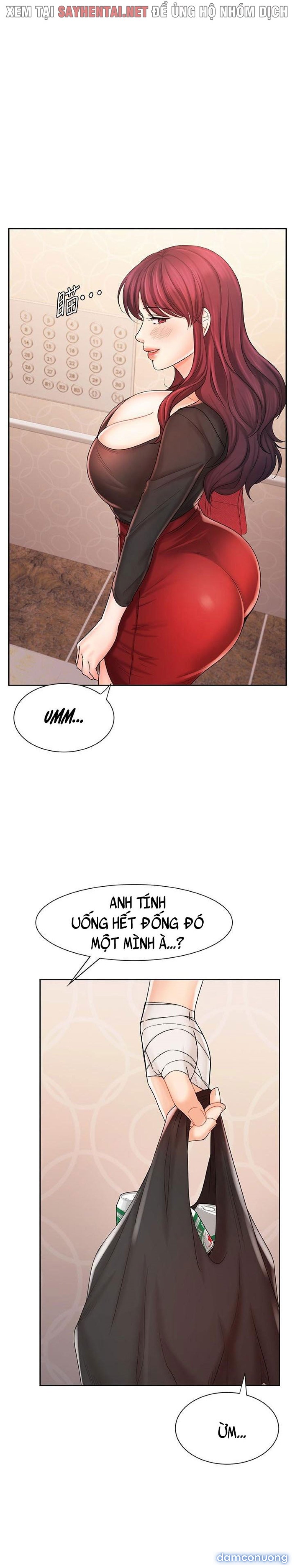 Nữ Nhân Viên Đắt Hàng 
