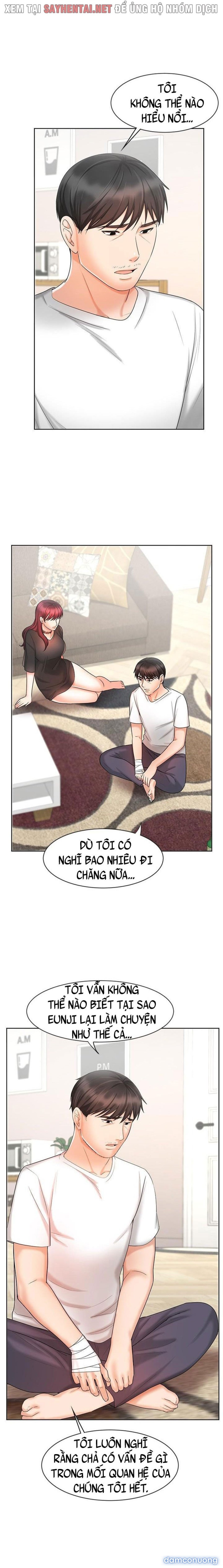 Nữ Nhân Viên Đắt Hàng 