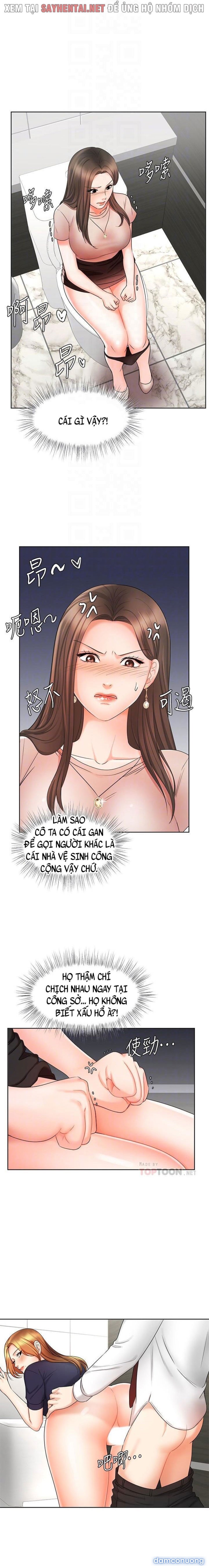 Nữ Nhân Viên Đắt Hàng 