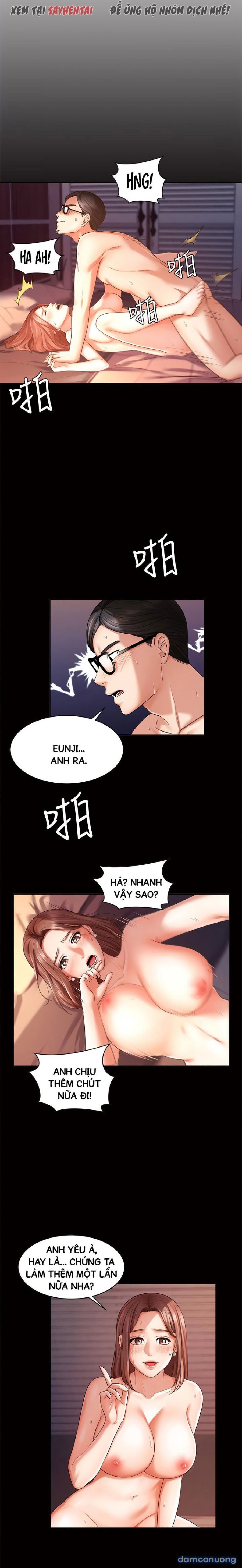 Nữ Nhân Viên Đắt Hàng 