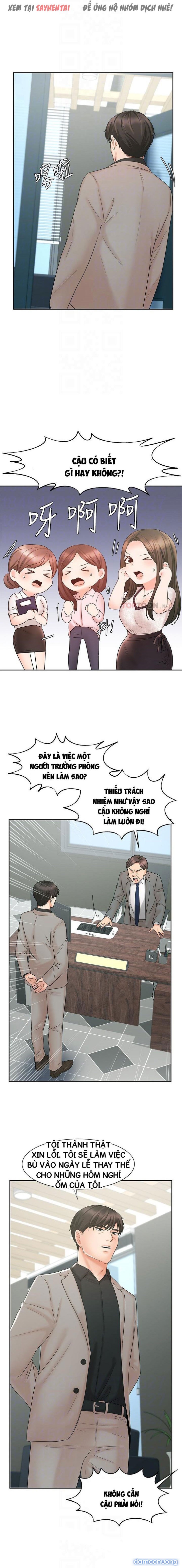 Nữ Nhân Viên Đắt Hàng 
