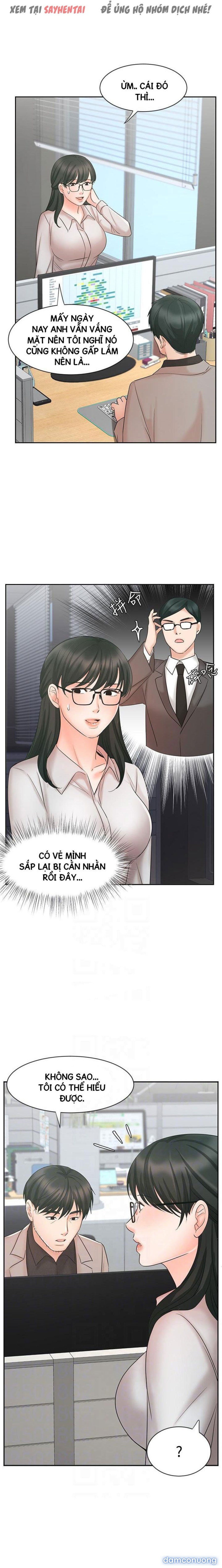 Nữ Nhân Viên Đắt Hàng 