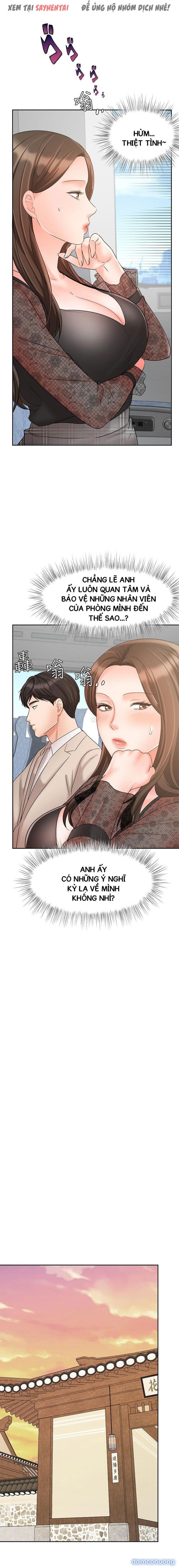 Nữ Nhân Viên Đắt Hàng 