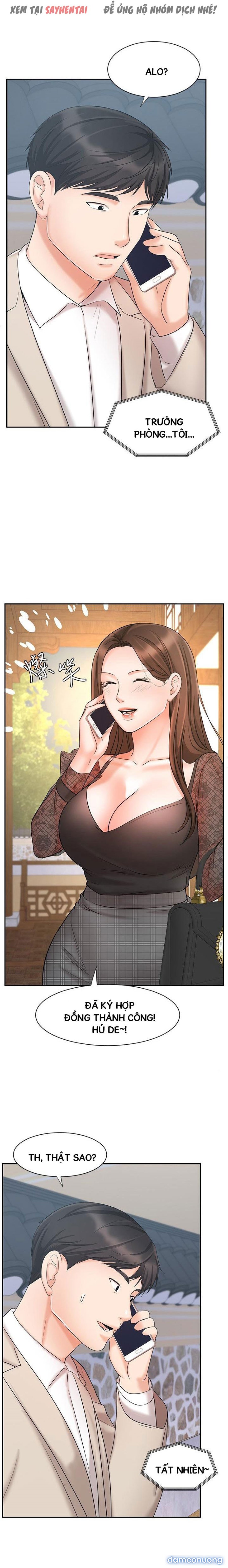 Nữ Nhân Viên Đắt Hàng 