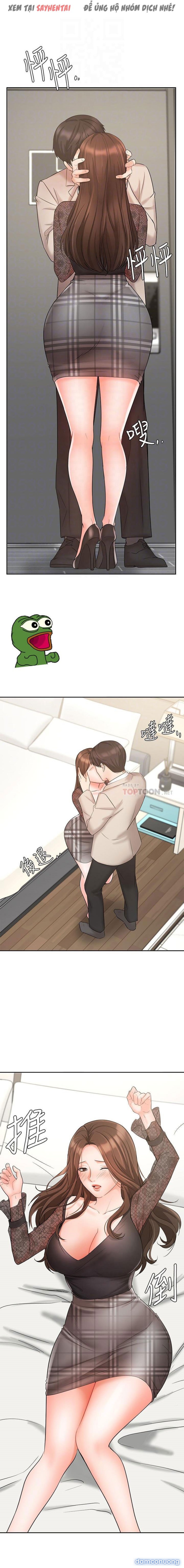 Nữ Nhân Viên Đắt Hàng 