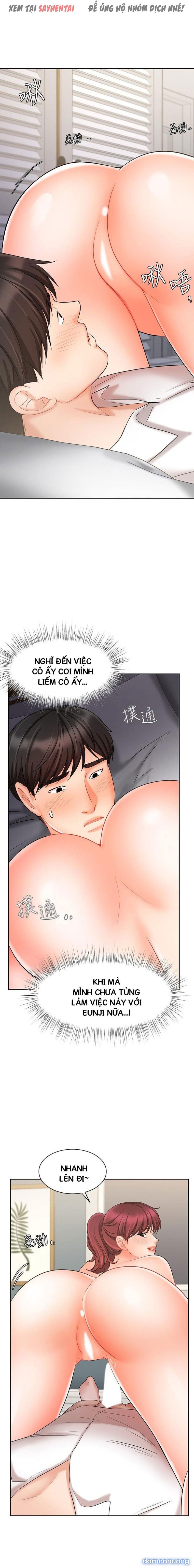 Nữ Nhân Viên Đắt Hàng 