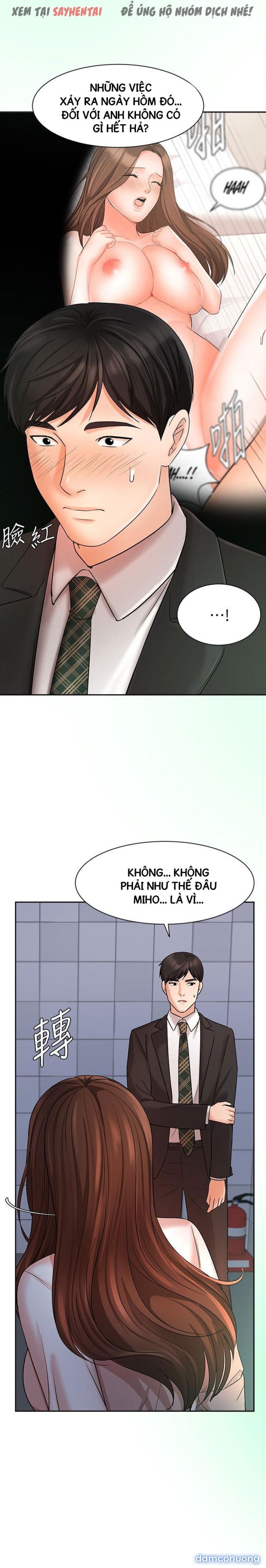 Nữ Nhân Viên Đắt Hàng 