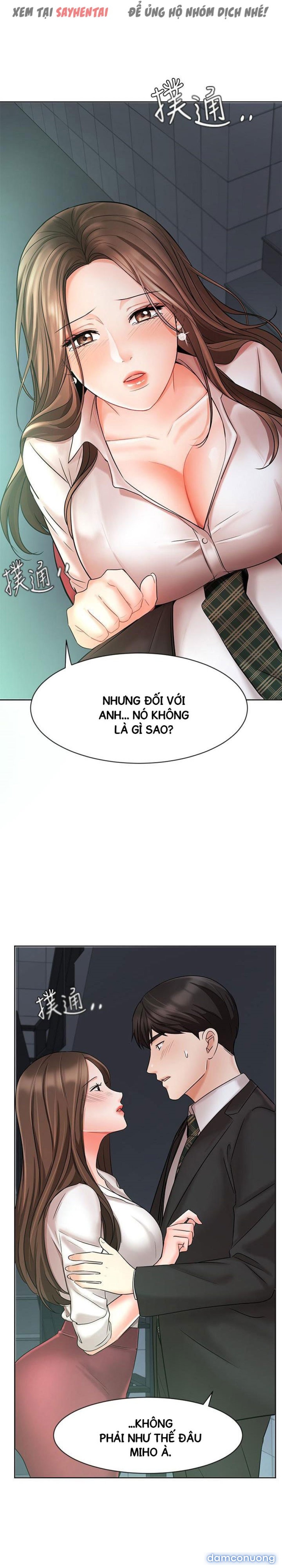 Nữ Nhân Viên Đắt Hàng 