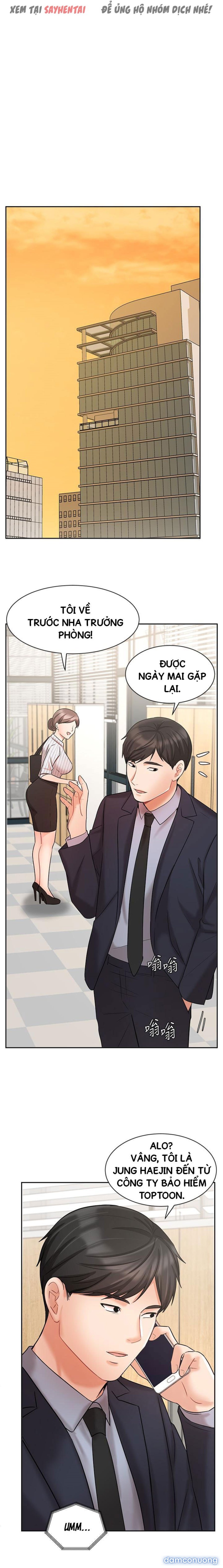 Nữ Nhân Viên Đắt Hàng 