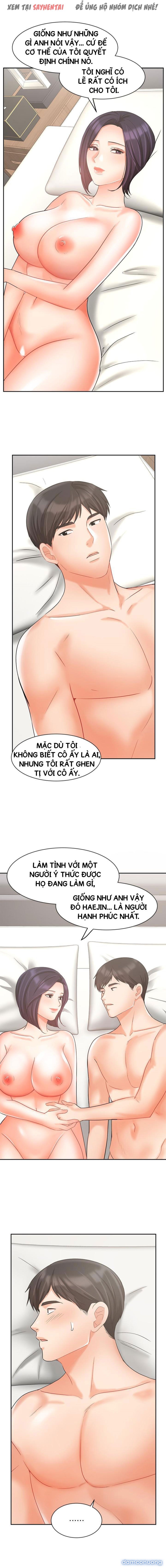 Nữ Nhân Viên Đắt Hàng 