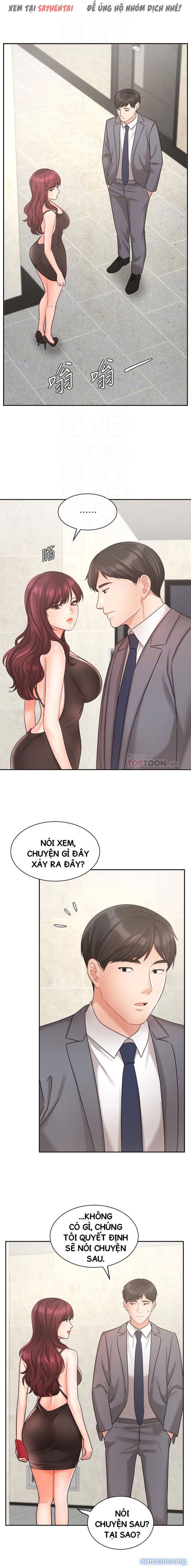 Nữ Nhân Viên Đắt Hàng 