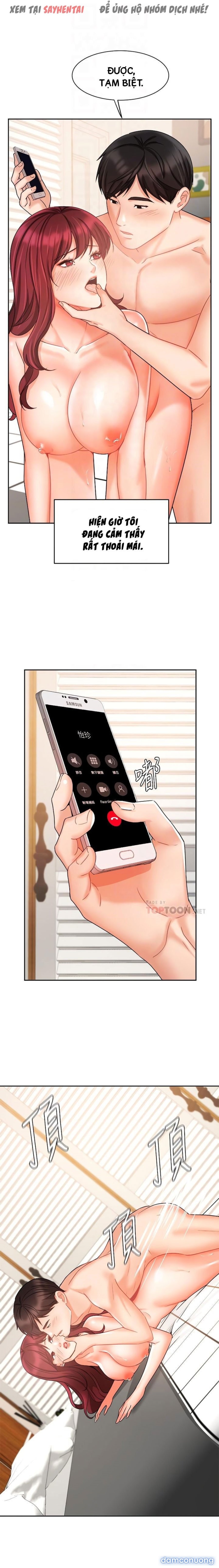 Nữ Nhân Viên Đắt Hàng 
