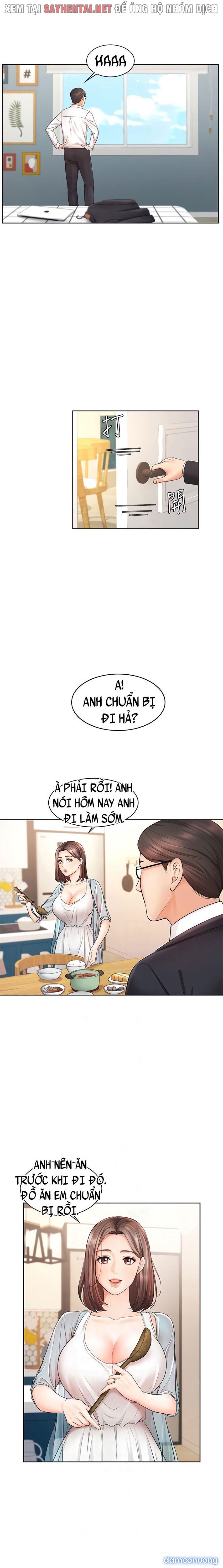 Nữ Nhân Viên Đắt Hàng 