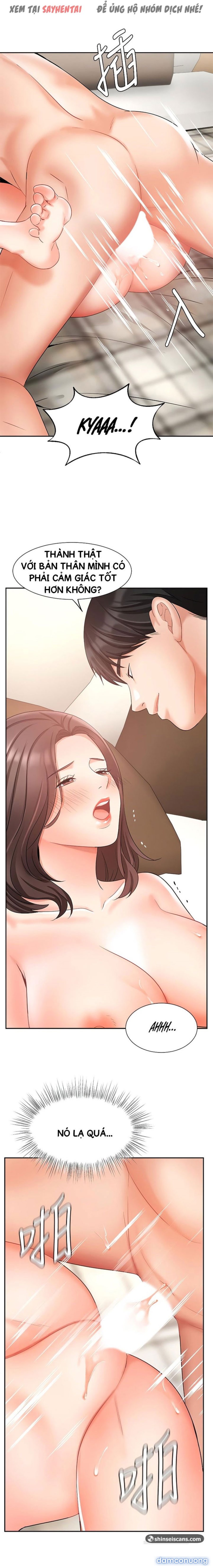 Nữ Nhân Viên Đắt Hàng 