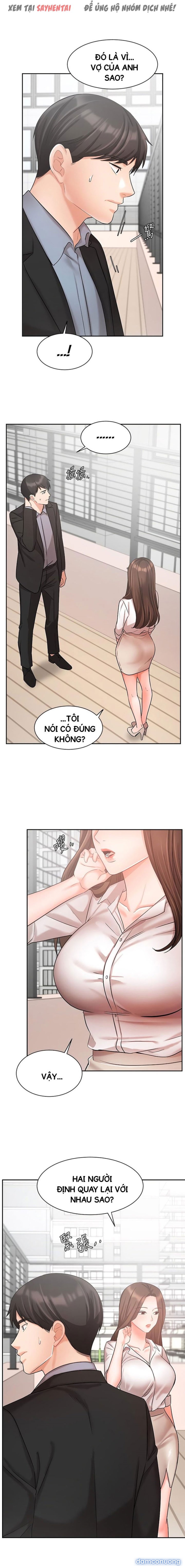 Nữ Nhân Viên Đắt Hàng 