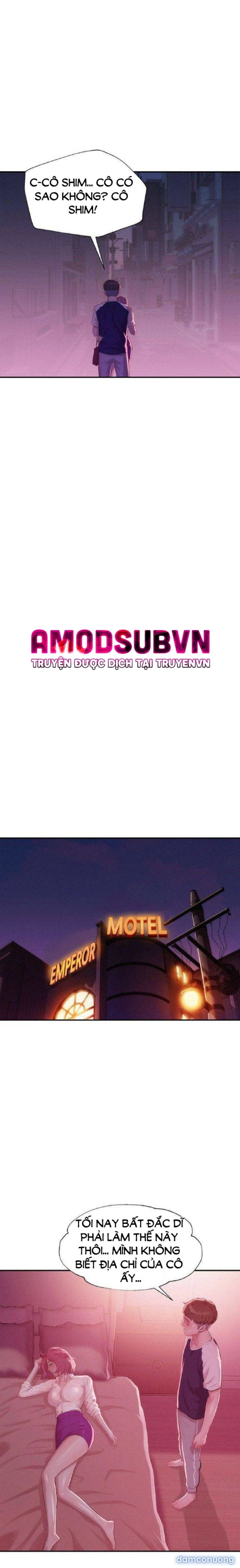 Cô Nàng Năm Nhất 