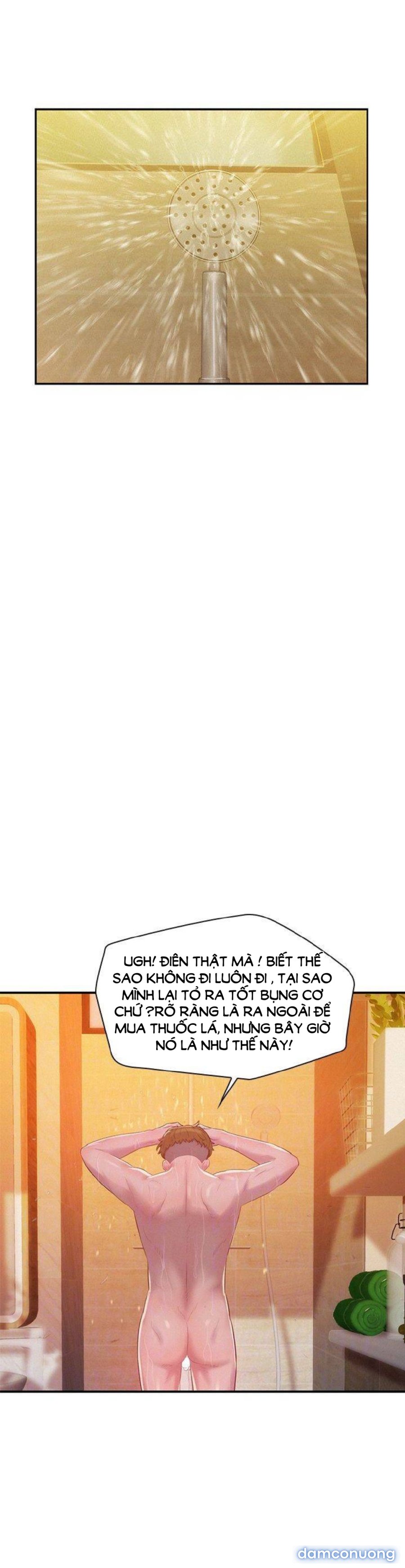 Cô Nàng Năm Nhất 