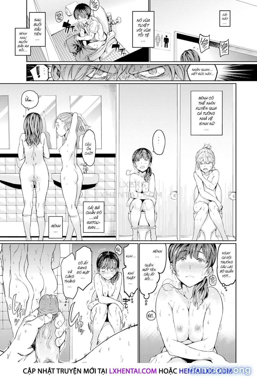 Her Daily Naked Life 