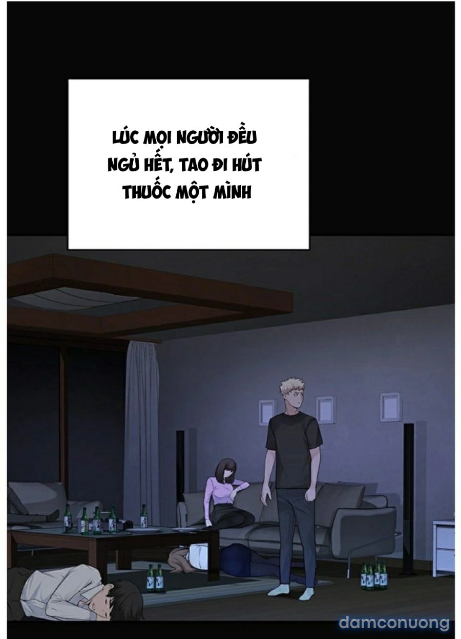 Giữa hai ta 