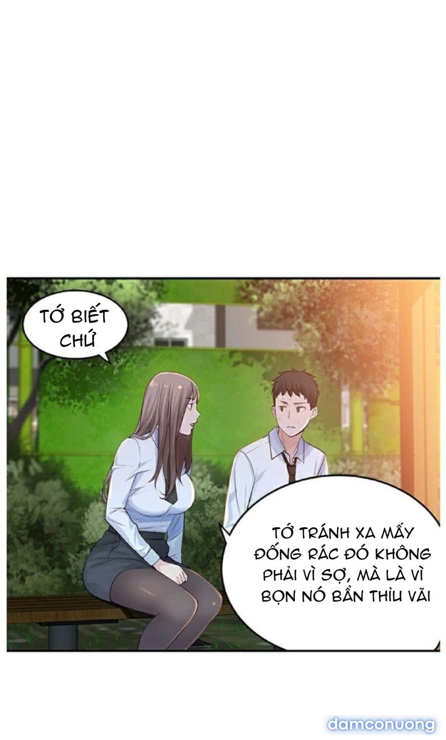 Giữa hai ta 