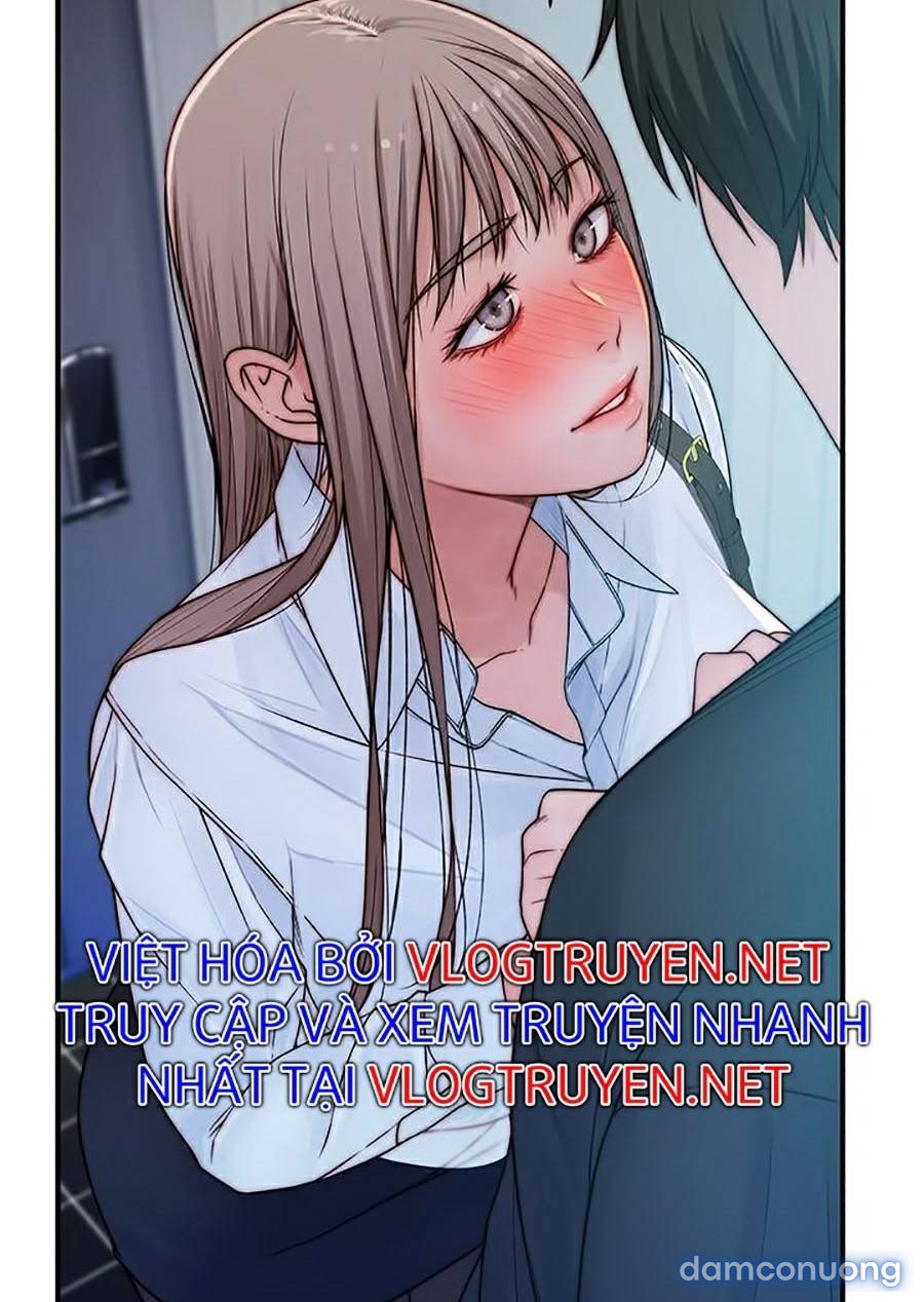 Giữa hai ta 