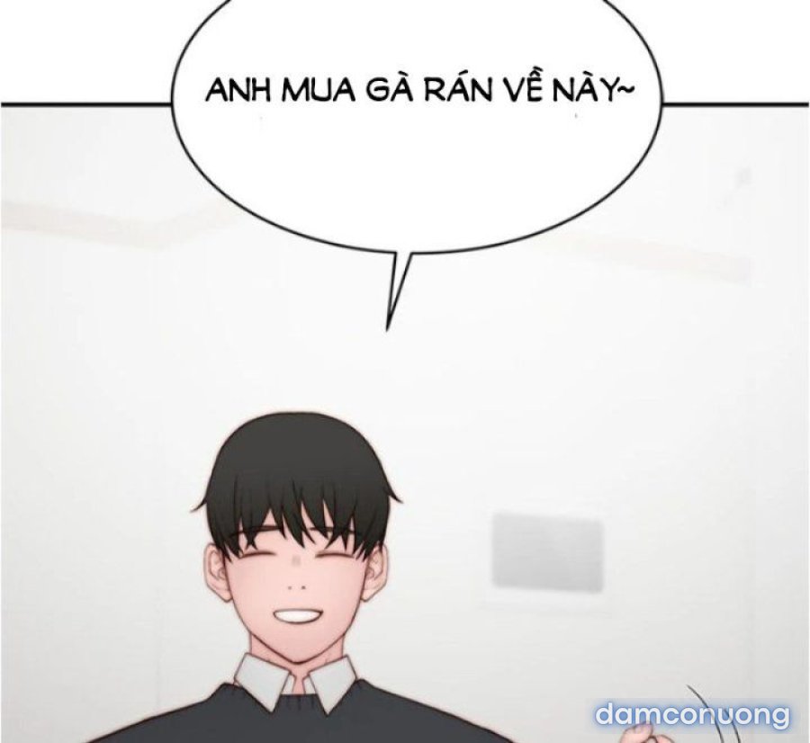 Giữa hai ta 