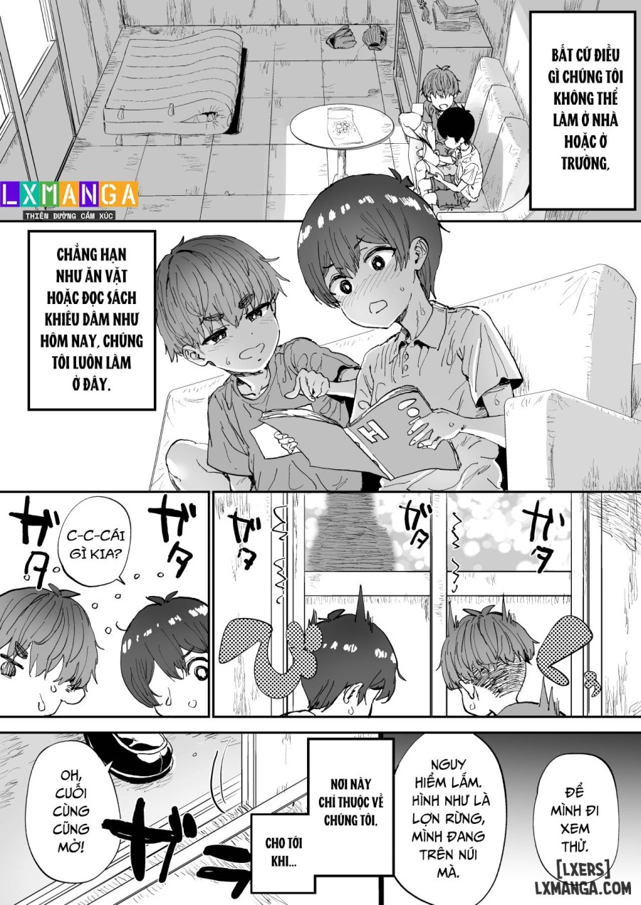 Shiranai Onee-san ga Bokura no Himitsu Kichi ni Yattekita! 