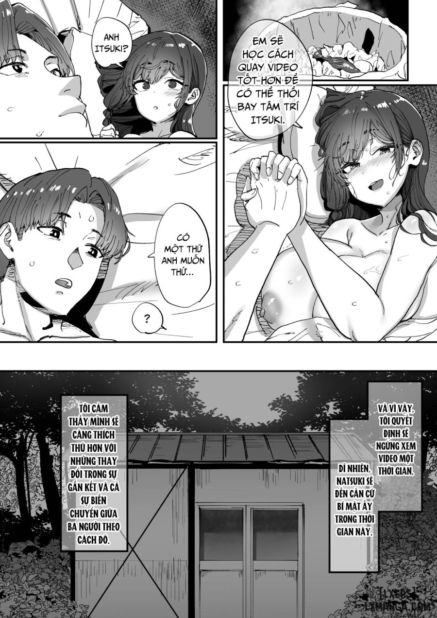 Shiranai Onee-san ga Bokura no Himitsu Kichi ni Yattekita! 