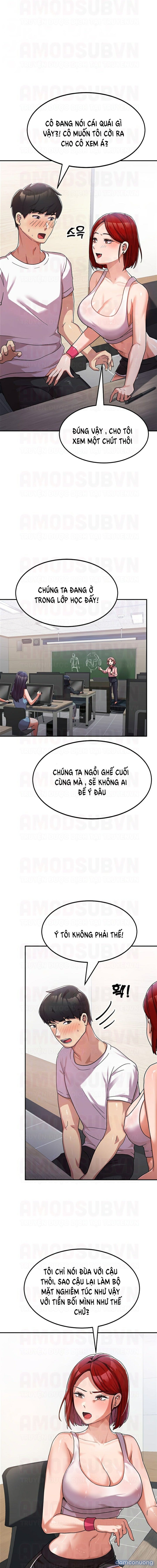 Sinh Viên Đại Học Nữ Phục Vụ Trong Quân Đội 
