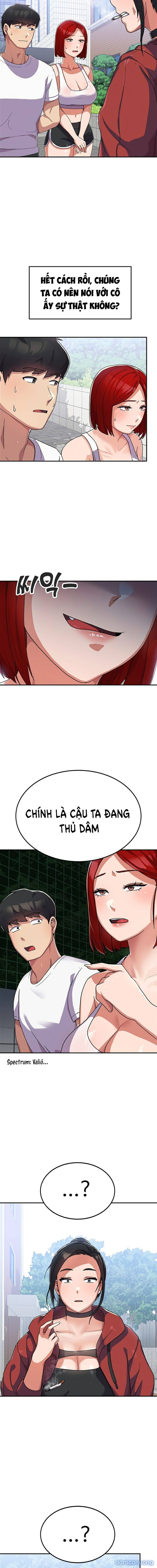 Sinh Viên Đại Học Nữ Phục Vụ Trong Quân Đội 