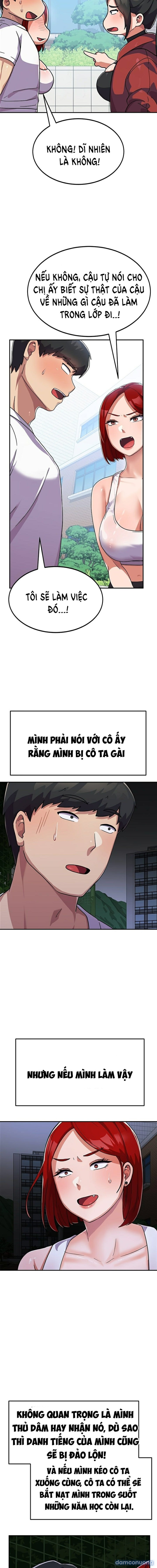 Sinh Viên Đại Học Nữ Phục Vụ Trong Quân Đội 