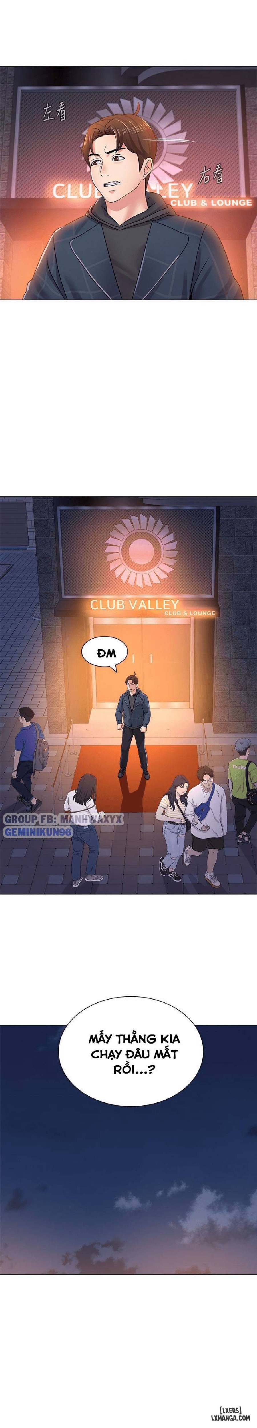 Cô Giáo Gợi Cảm 