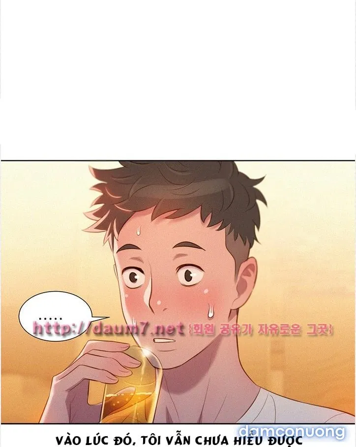 Chị Hàng Xóm 