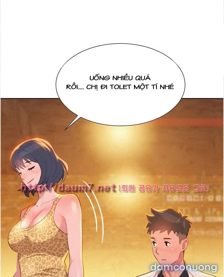 Chị Hàng Xóm 