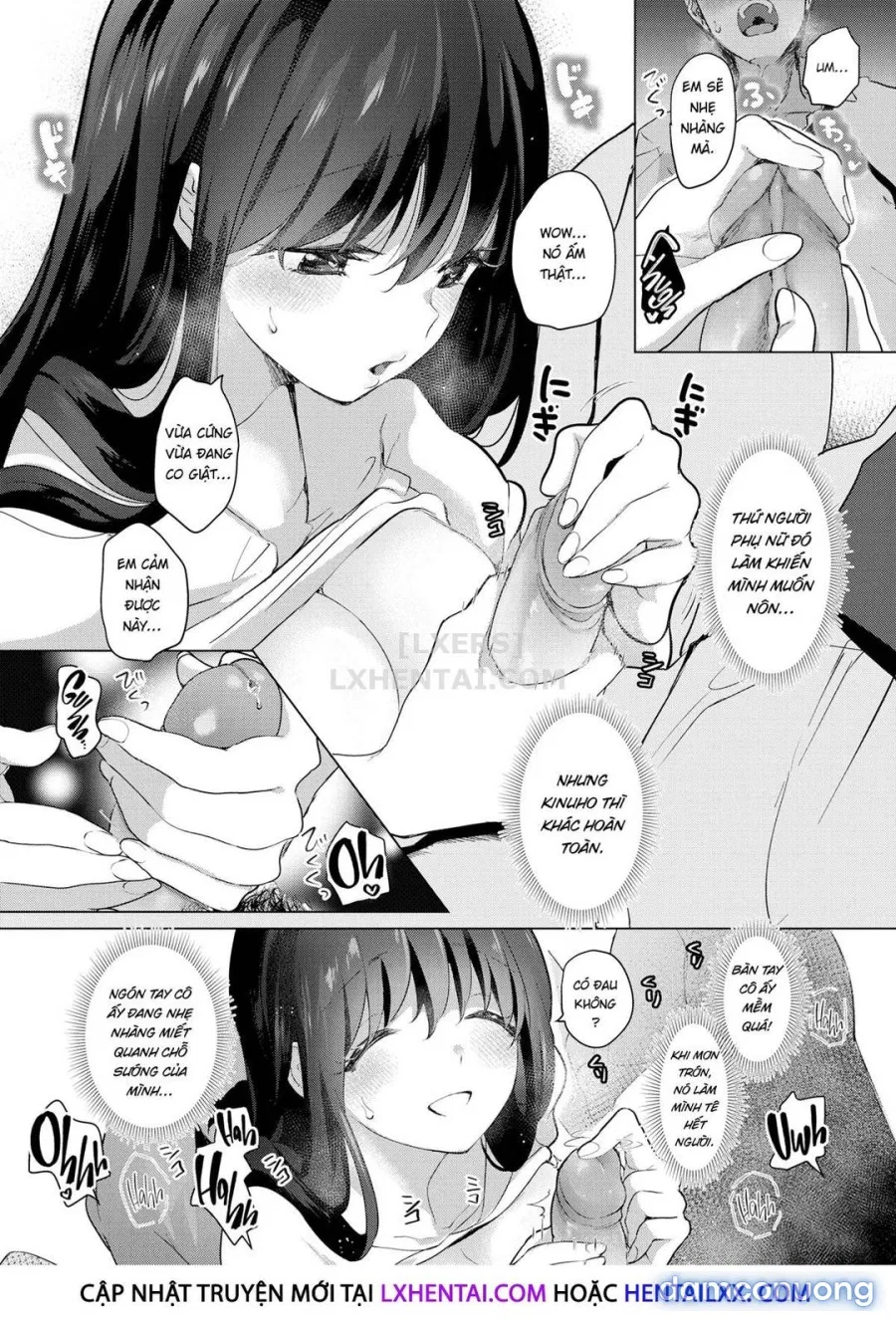 Thư giãn trong lòng bàn tay cô ấy 