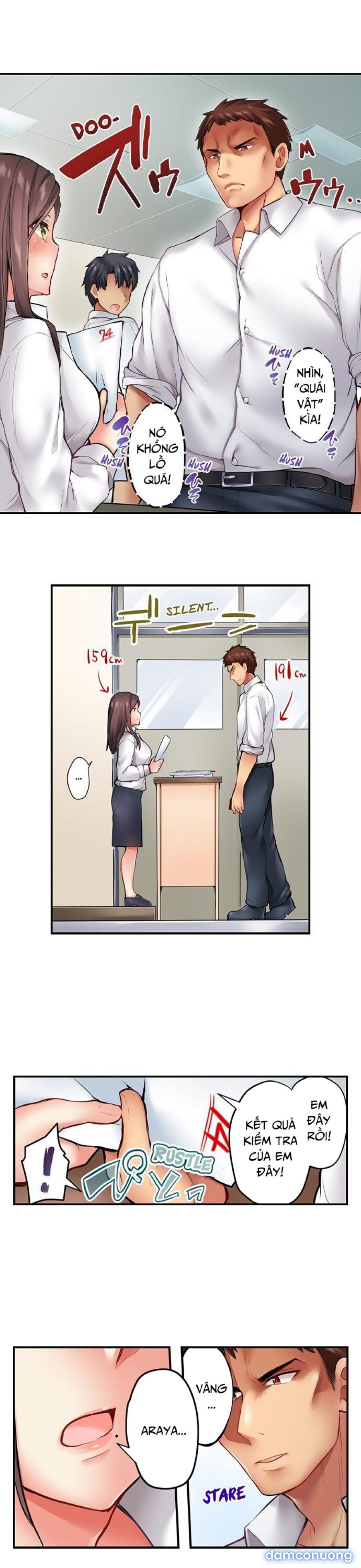 Nếu đã thấy vú cô rồi thì làm sao em không bú nó được đây… 