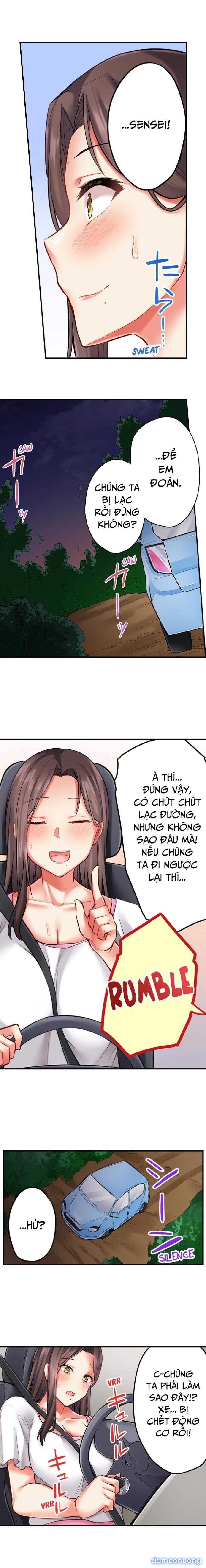 Nếu đã thấy vú cô rồi thì làm sao em không bú nó được đây… 
