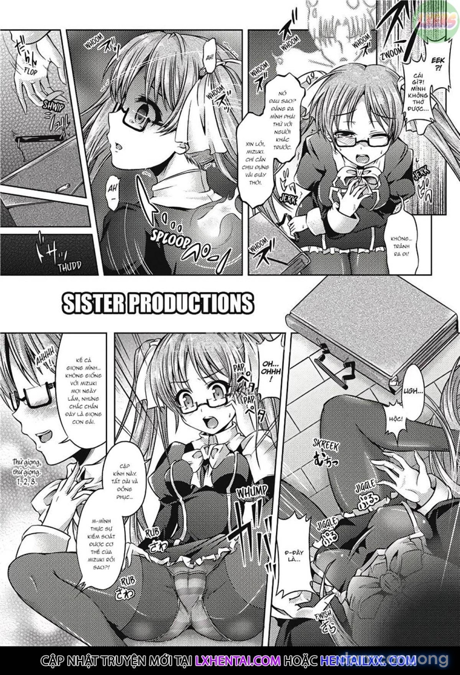 Girl Play 