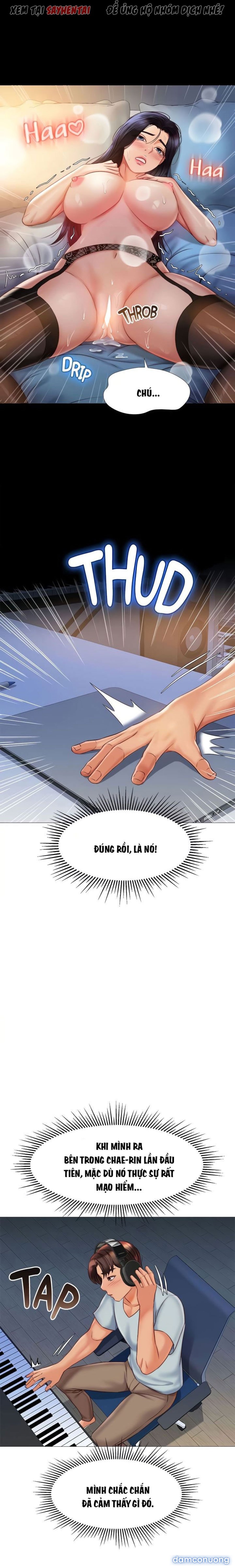 Bạn của con gái tôi 