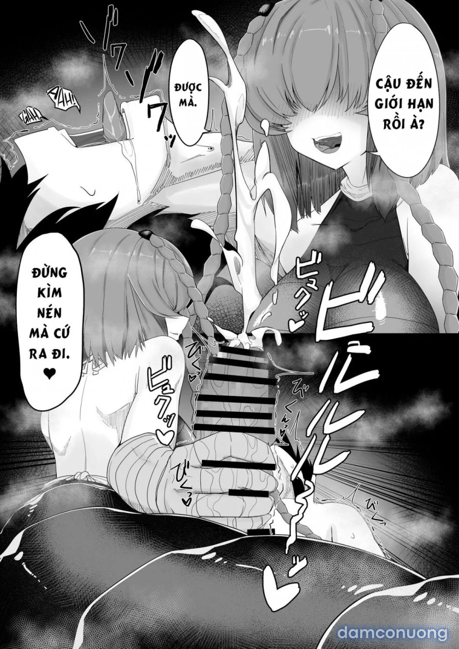 Degenerate Centipede Girl 