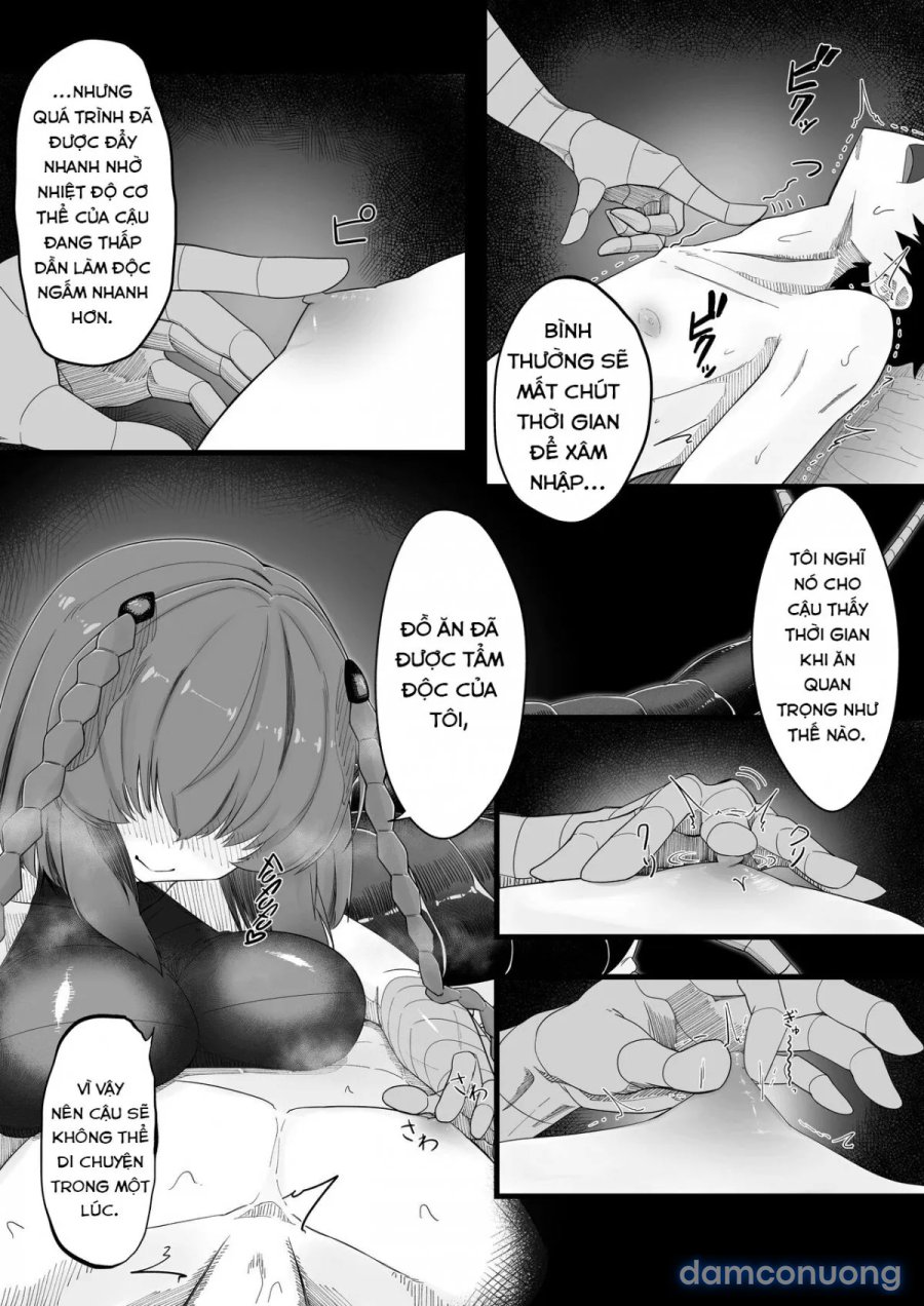 Degenerate Centipede Girl 