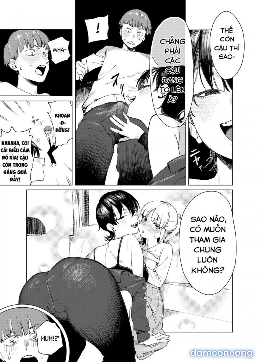 Sandwiched By Yuri 