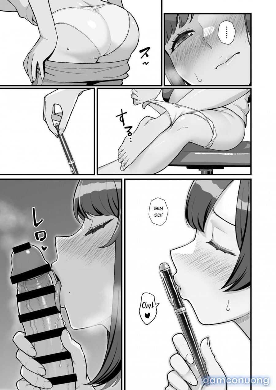 Hitozuma No Jitaku Ni Hakuchuu Houmon Suru Hon 