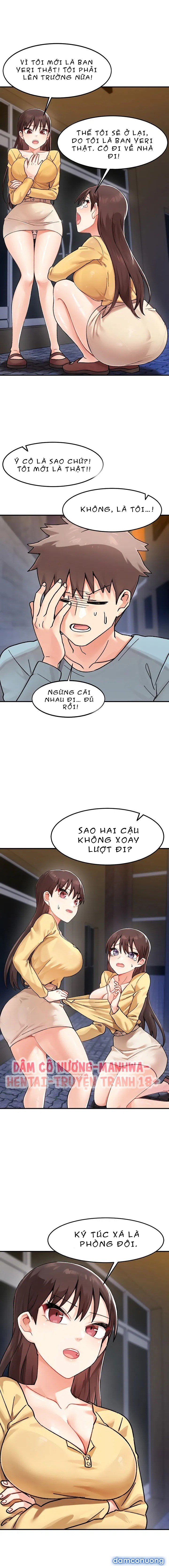 Những Cô Bạn Có Ngoại Hình Giống Hệt Nhau 