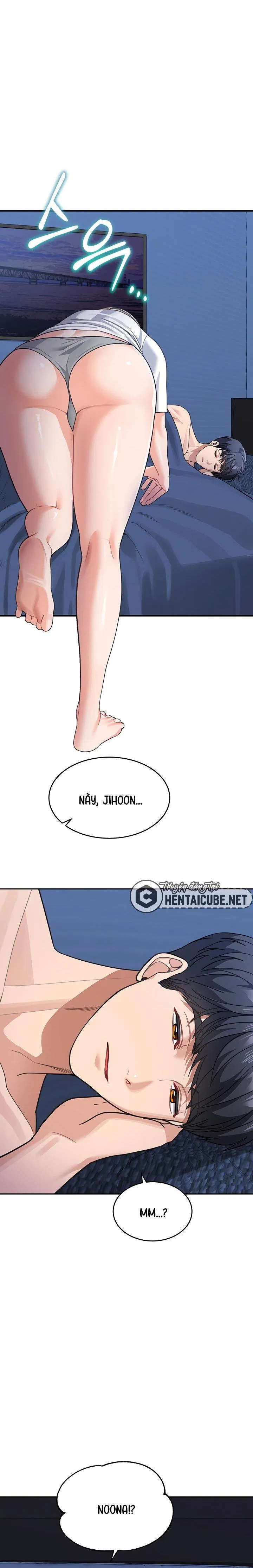 Là Mẹ Hay Chị? 