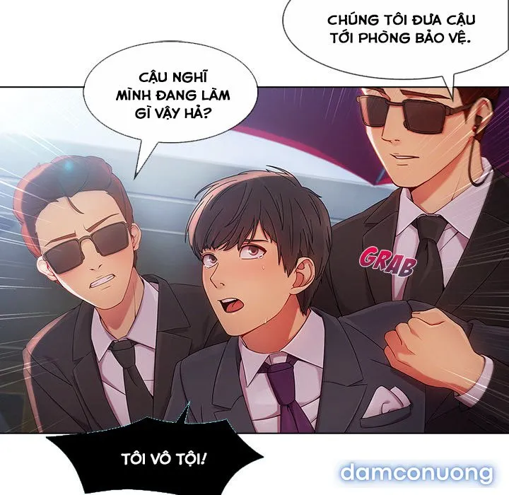 Quý Cô Chân Dài 