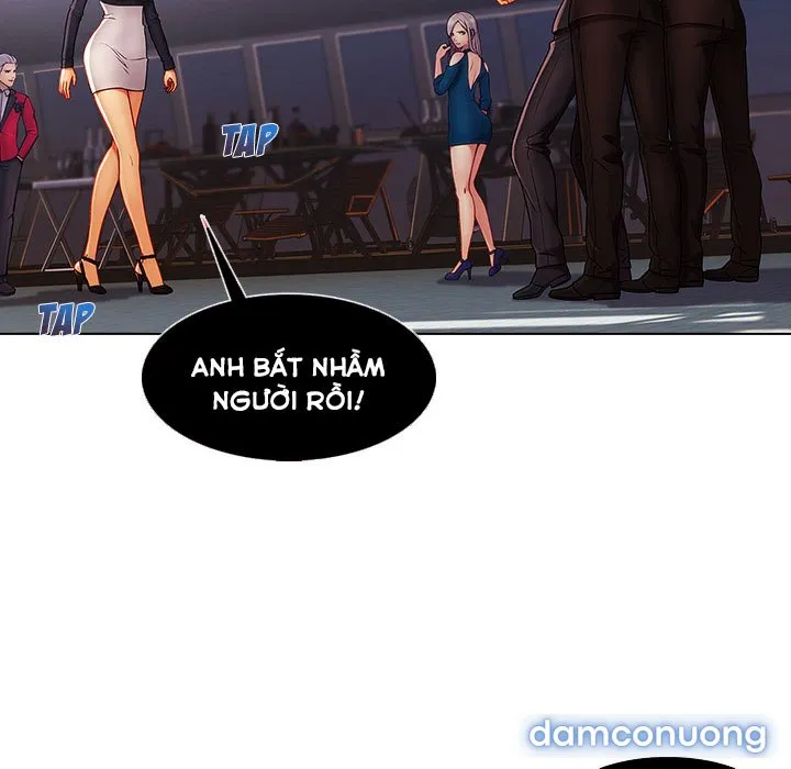 Quý Cô Chân Dài 